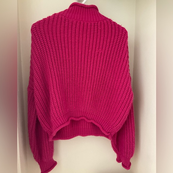 Drop Shoulder Chunky Knit Sweater - Picture 2 of 3